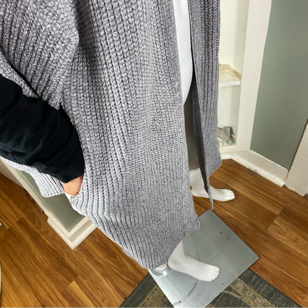 LBLC the Label Heather Light Gray Sherry Cardigan Chenille Sweater XS Duster - Picture 7 of 13